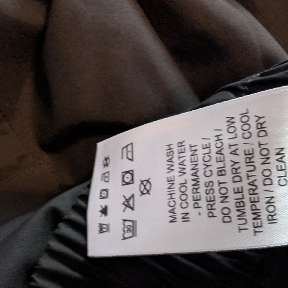 Puma Cargo Joggers Black Men's BNWT - Picture 14 of 16